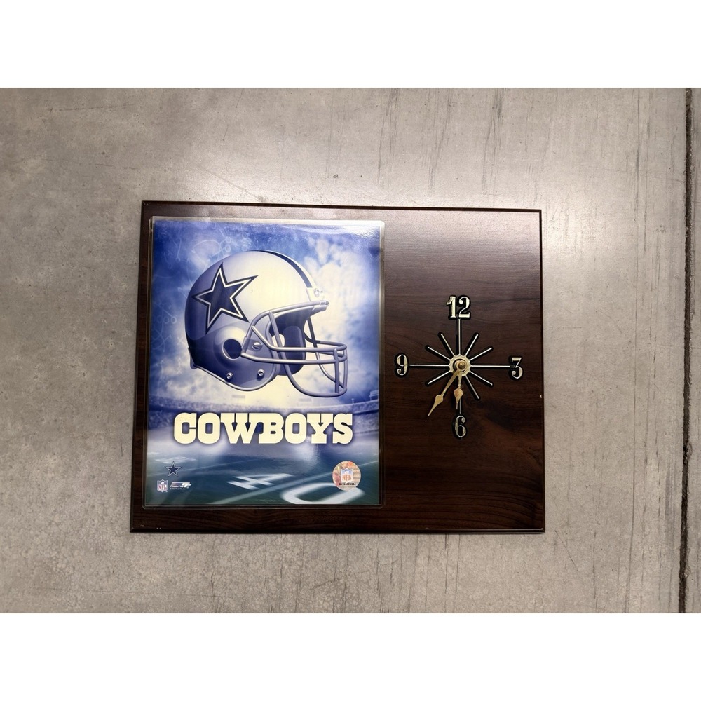 Vintage Dallas Cowboys NFL Wood Plaque Wall‎ Clock - Officially Licensed
